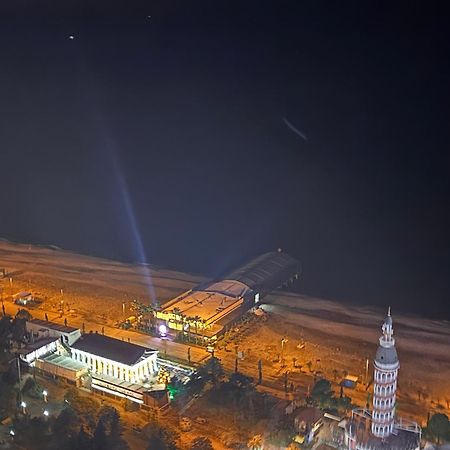 Orbi City Panorama Apartment Batumi Luaran gambar